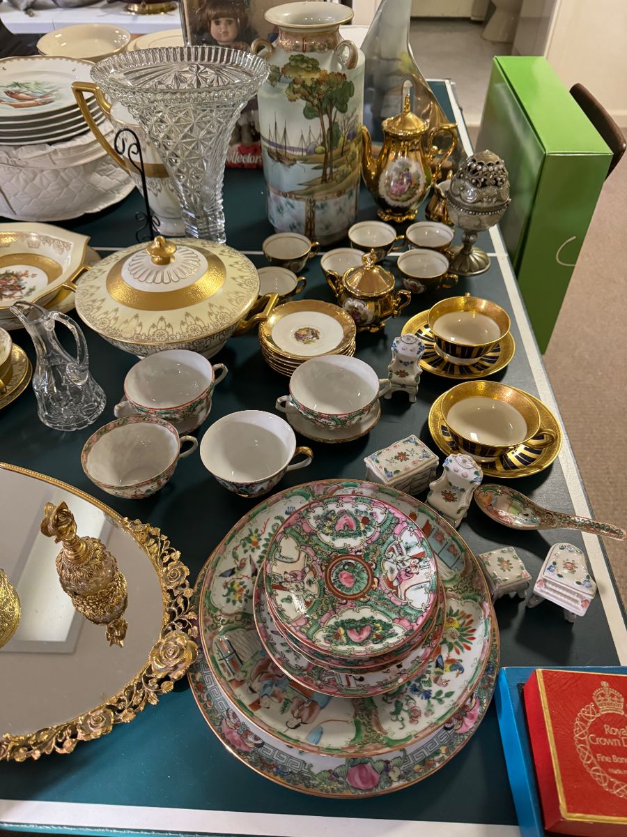 Estate sale In Douglas Manor NY By Certified... starts on 12/16/2023