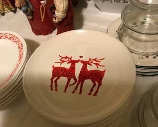 Reindeer plates