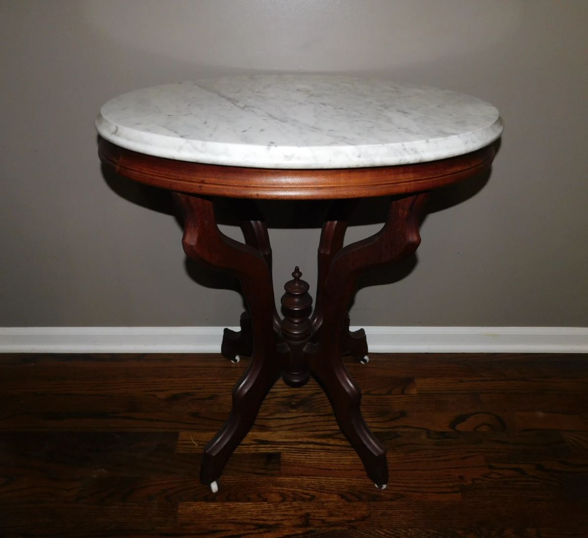 ESTATE AUCTION PENCE AUCTION in Pleasant Valley, MO starts on 12/30/2023