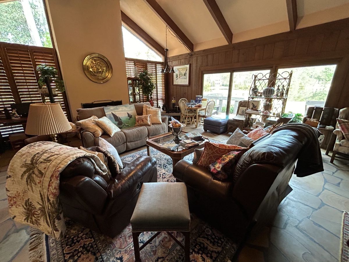 Midlands Estate Spring Valley Sale in Columbia, SC starts on 12/15/2023