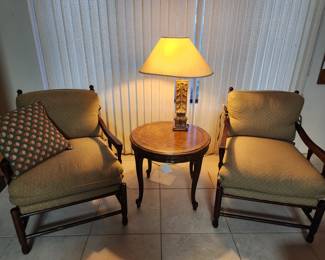 2 unusual chairs in neutral tone. Very comfortable. Table also for sale, but not lamp.