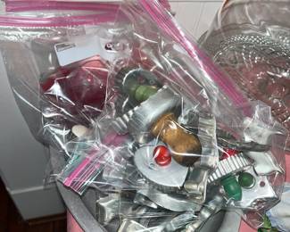 VINTAGE COOKIE CUTTERS