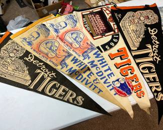 VINTAGE DETROIT TIGERS PENANT AND ASTRONAUT PENANTS