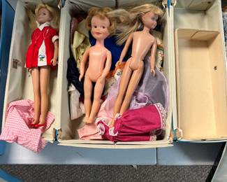 VINTAGE BARBIE DOLLS