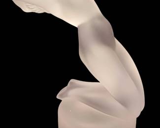 "Merry Times in Montclair" in Augusta, GA. Closing on Sun 12/17 at 8p. Pickup: Tue 12/19 from 1-6pm. Please click here to view more photos, descriptions, and current bids:&nbsp;https://ctbids.com/estate-sale/25586
Andy & Rebecca Beard, Owners of Caring Transitions of Augusta, present this CTBIDS sale! This sale features a Uranium Glass Lamp, African & Mexican Masks & Decor, Signed Decorative Pottery, Copper Cake Molds, Emeralite Bankers Lamp, Fur Coats, Fenton & Uranium Glass, Jadeite Candle Holders & Bowl, Lalique Figurines, Louis XVI-Style Buffett & Sideboard, Vintage Fire King, Pyrex, Corningware, Wedgwood & Roseville, Vinyl Records & more! GA LIC AU0045