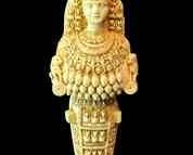 "Merry Times in Montclair" in Augusta, GA. Closing on Sun 12/17 at 8p. Pickup: Tue 12/19 from 1-6pm. Please click here to view more photos, descriptions, and current bids:&nbsp;https://ctbids.com/estate-sale/25586
Andy & Rebecca Beard, Owners of Caring Transitions of Augusta, present this CTBIDS sale! This sale features a Uranium Glass Lamp, African & Mexican Masks & Decor, Signed Decorative Pottery, Copper Cake Molds, Emeralite Bankers Lamp, Fur Coats, Fenton & Uranium Glass, Jadeite Candle Holders & Bowl, Lalique Figurines, Louis XVI-Style Buffett & Sideboard, Vintage Fire King, Pyrex, Corningware, Wedgwood & Roseville, Vinyl Records & more! GA LIC AU0045