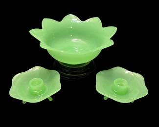 "Merry Times in Montclair" in Augusta, GA. Closing on Sun 12/17 at 8p. Pickup: Tue 12/19 from 1-6pm. Please click here to view more photos, descriptions, and current bids:&nbsp;https://ctbids.com/estate-sale/25586
Andy & Rebecca Beard, Owners of Caring Transitions of Augusta, present this CTBIDS sale! This sale features a Uranium Glass Lamp, African & Mexican Masks & Decor, Signed Decorative Pottery, Copper Cake Molds, Emeralite Bankers Lamp, Fur Coats, Fenton & Uranium Glass, Jadeite Candle Holders & Bowl, Lalique Figurines, Louis XVI-Style Buffett & Sideboard, Vintage Fire King, Pyrex, Corningware, Wedgwood & Roseville, Vinyl Records & more! GA LIC AU0045