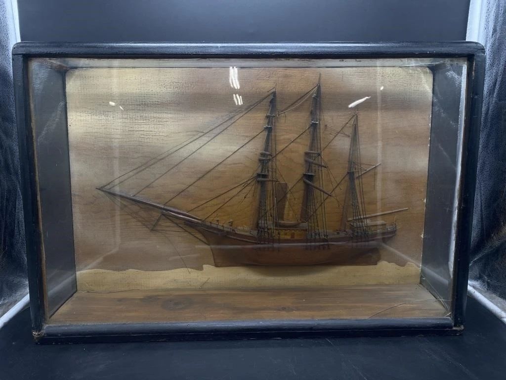 Vintage Glass box ship