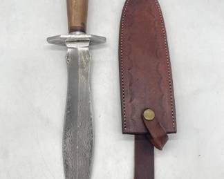 Damascus knife