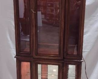 American Of Martinsville Curio Cabinet