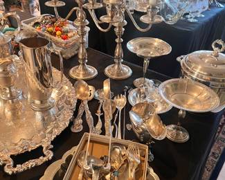 GET YOUR PARTIES READY HERE! WE GOT IT ALLLLLLLL!!!