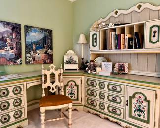 OK this room......WHAATT? 