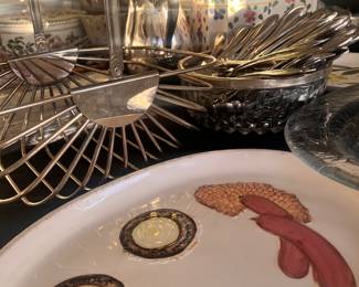 LOTS OF GORG KITCHEN ITEMS