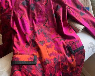 Beautiful silks, holiday, elaborate knits