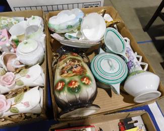 Vintage serving ware