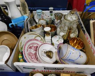 Vintage and antique plates hat pin holders