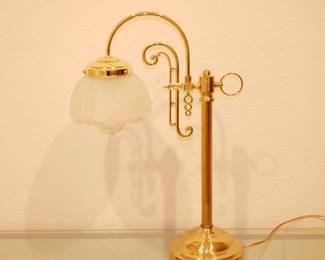 Brass Lamppost Table Lamp w/Frosted Etched Floral Glass Shade