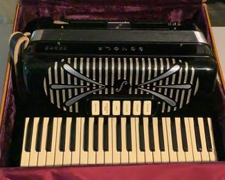 Sonola Accordian 