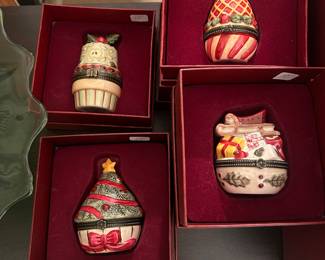 Villeroy and Boch trinket boxes