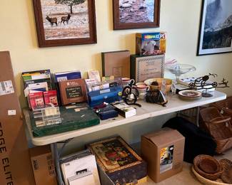 Framing materials, art, matting, Southern living pottery