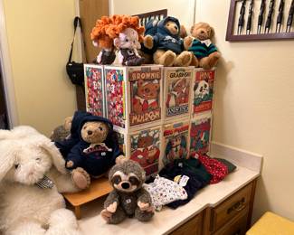 Lands End Bears