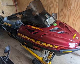 Trailer & (4) Snowmobiles Sold Together (Snowmobiles do not run. The carburetors need to bee cleaned. The last time they were used was 2006)