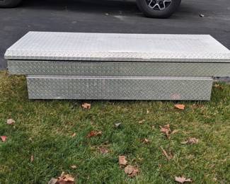 Pickup Truck Bed Tool Chest