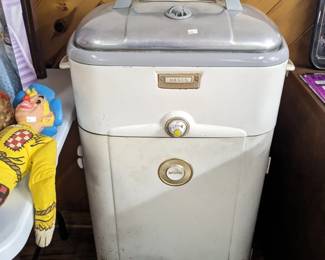 Vintage Nesco Standing Roaster WORKS!