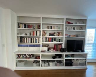 MANY BOOKS IN FRENCH