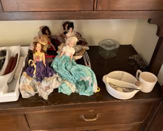 VINTAGE DOLLS
