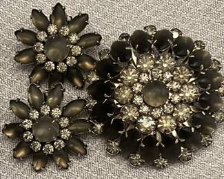 Vintage Judy Lee Brooch and Earring Set