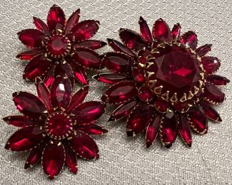 Vintage Judy Lee Brooch and Earring Set..Crystal Ruby Red