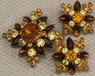 Vintage Judy Lee Brooch and Earring Set