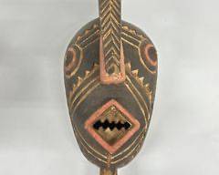 18" High VINTAGE ABSTRACT WOODEN CARVED AFRICAN Painted MASK looks great with Mid Century Modern MCM
