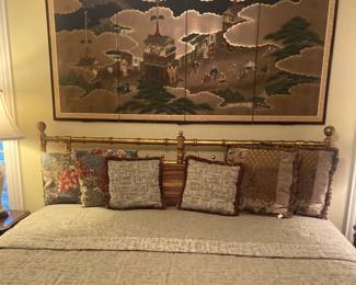 King size bed; Asian screen