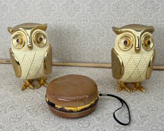 Novelty 1960's AM Radios (2) Owls, Cheeseburger