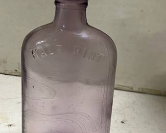 Amethyst Hue Half Pint Bottle