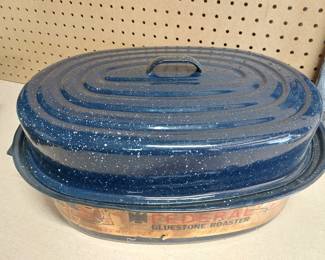 Graniteware & Tin Lot