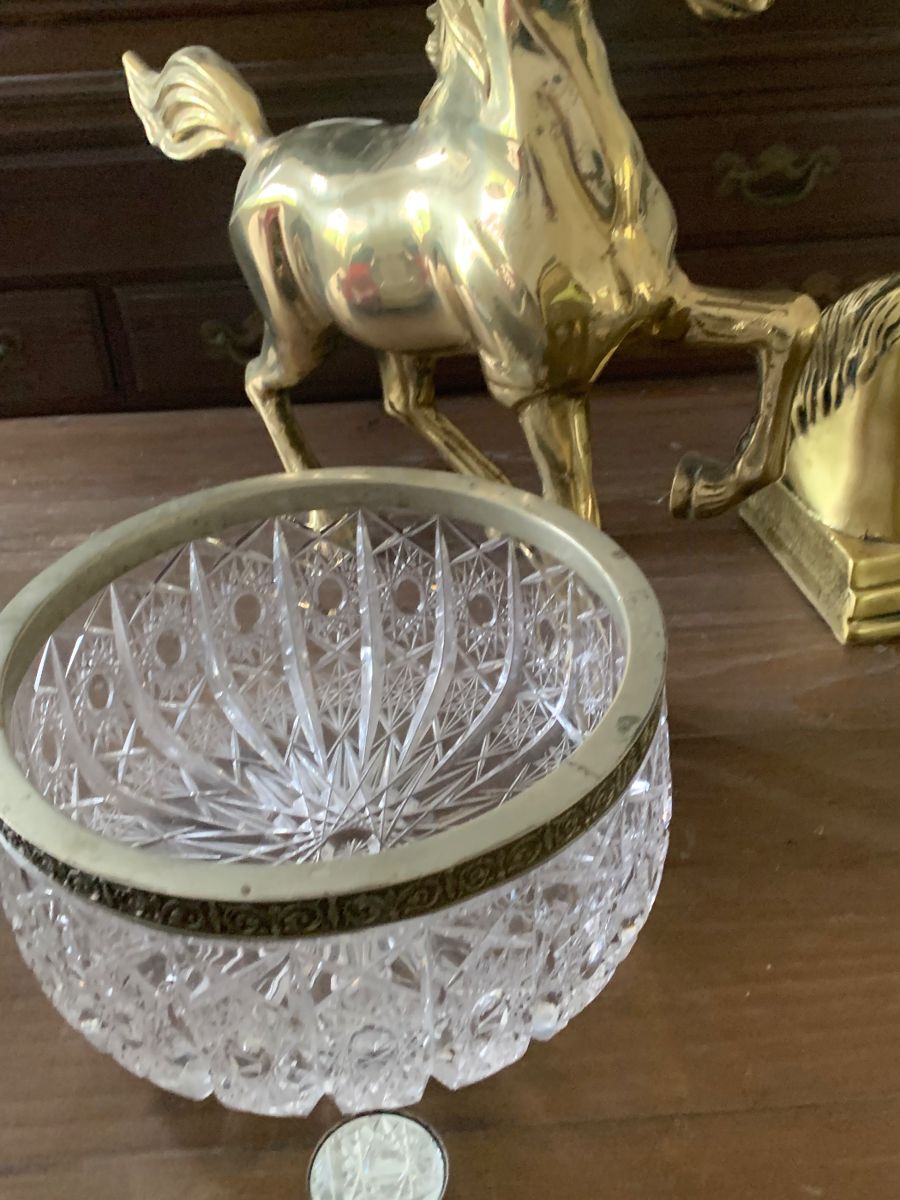 Estate sale Extravaganza in Vero Beach, FL starts on 12/16/2023