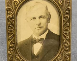 Vintage Gilt Metal Scroll Picture Frame
