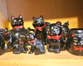 Rare vintage Halloween cat tea set