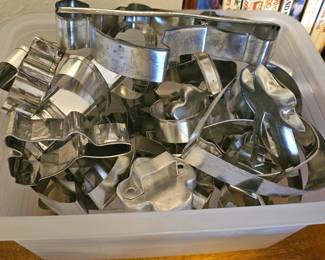 lots of vintage cookie cutters