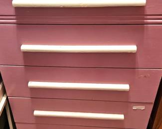 Pink is so fun, chest