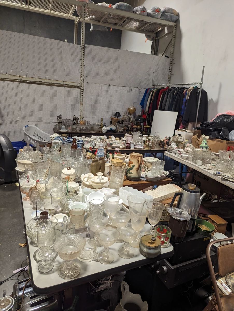 Pickers Delight Warehouse Sale!! in Manassas, VA starts on 12/16/2023