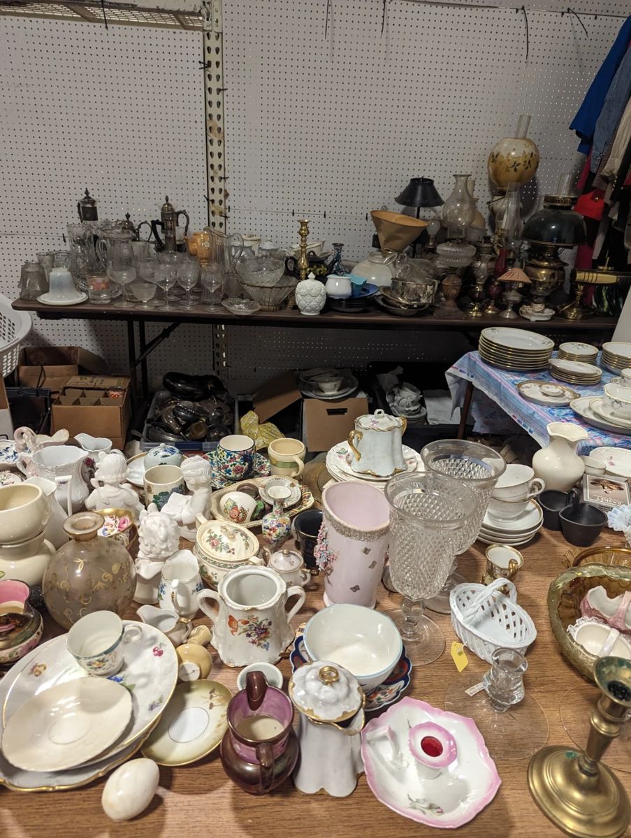 Pickers Delight Warehouse Sale!! in Manassas, VA starts on 12/16/2023