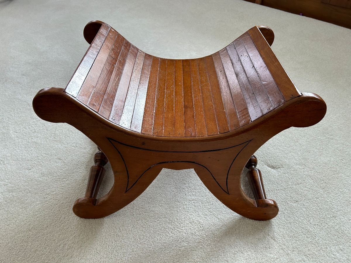 Belmont Area Estate Sale in Nashville, TN starts on 1/26/2024