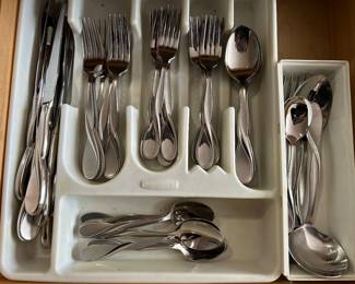 Oneida stainless flatware
