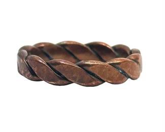 Lot 063   1 Bid(s)
Braided Copper Ring