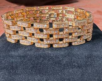 Sterling (.925) bracelet (approx. 7") Jewelry Lot#59 with gold finish