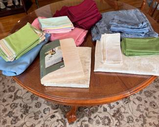 Box Lot#9 variety of table linens